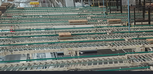 網(wǎng)帶輸送機(jī)有哪些類(lèi)型？應(yīng)用在哪些行業(yè)？